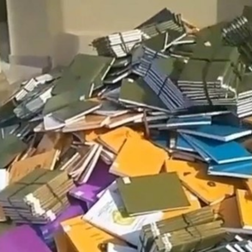 Kertas Skripsi yang Berakhir di Tong Sampah: Drama Kecil yang Sering Kita Lupakan
